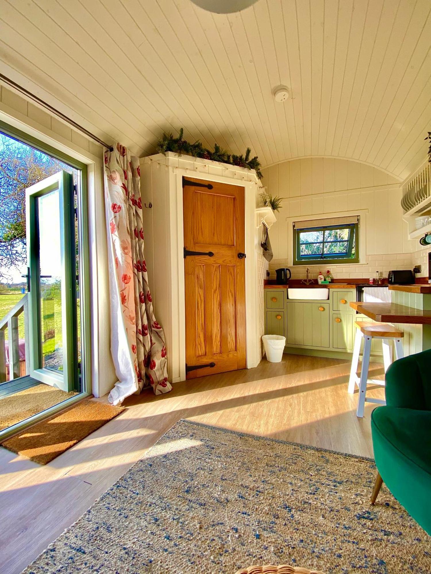 Bailey'S Hideaway Villa Portadown Buitenkant foto